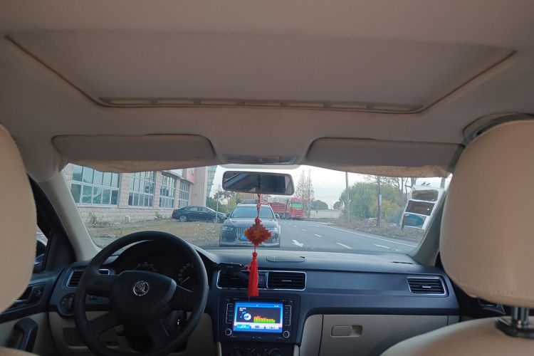 斯柯达 昕锐 2013款 1.6L 手动智选型中控内饰22