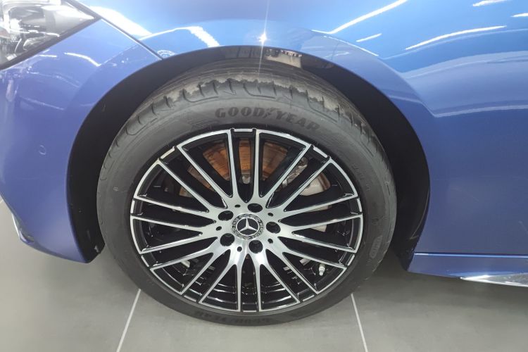 奔驰C级 2022款 C 260 L 运动版车身外观6007