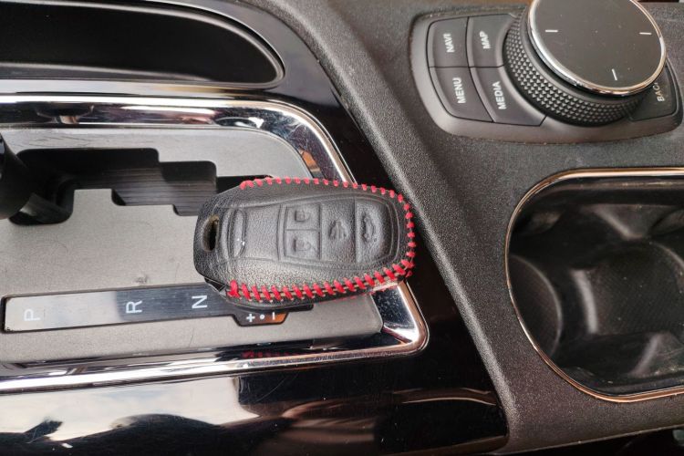 东南DX7 2018款 1.5T 自动豪华型中控内饰11