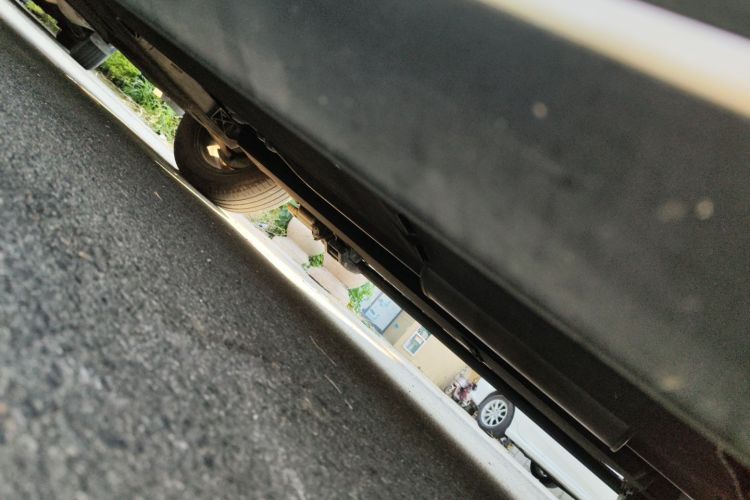 红旗HS5 2019款 2.0T 智联旗享版局部细节9003