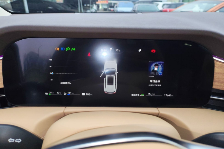 鸿蒙智行 问界M7 2024款 1.5T 智驾后驱Ultra版 5座中控内饰14