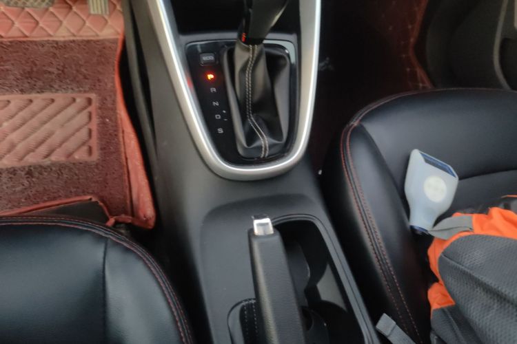 宝骏510 2019款 1.5L CVT劲享型 国VI局部细节18