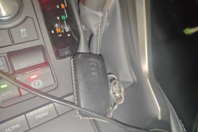 雷克萨斯NX 2018款 200 前驱 锋行版 国V中控内饰7001