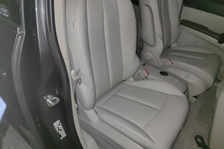 别克GL8 2018款 28T 豪华型 国VI局部细节41