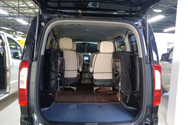 江淮瑞风 瑞风M3 2016款 宜家版 1.6L 豪华智能型局部细节23