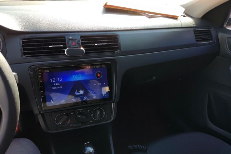 大众 桑塔纳 2018款 1.5L 自动风尚版中控内饰16