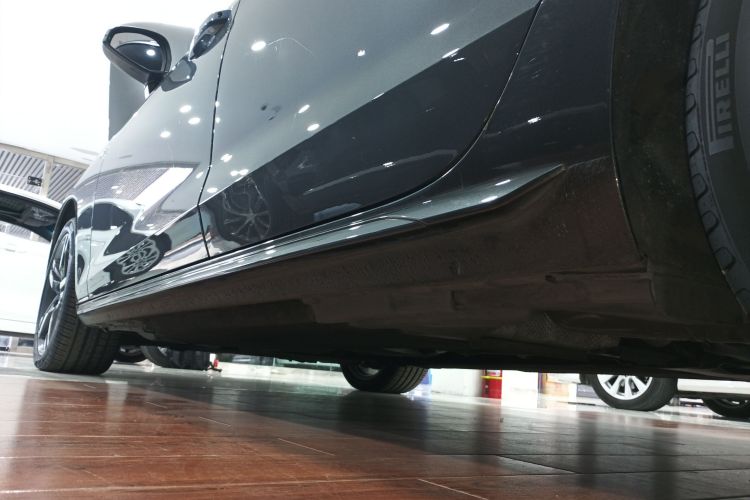 奥迪A4L 2020款 40 TFSI 豪华动感型局部细节9002