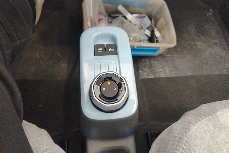 吉利银河 2024款 熊猫mini 200km 耐力熊局部细节18