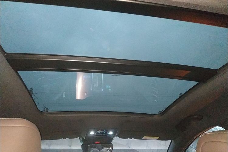 比亚迪 汉 2021款 EV 标准续航版豪华型局部细节22