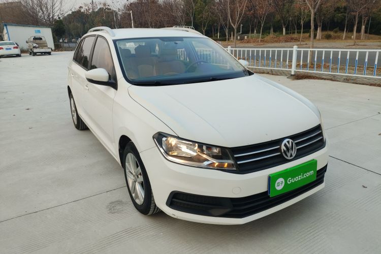 大众 桑塔纳 2017款 浩纳 1.6L 自动风尚版车身外观3