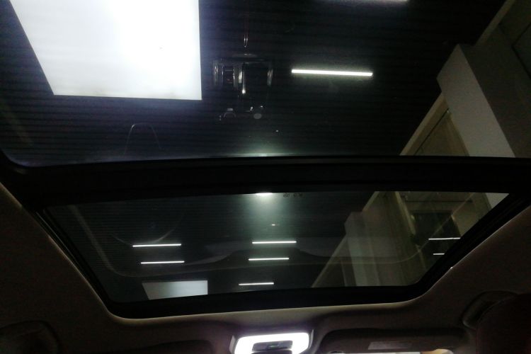 红旗H5 2024款 2.0T 自动智联旗畅版中控内饰22