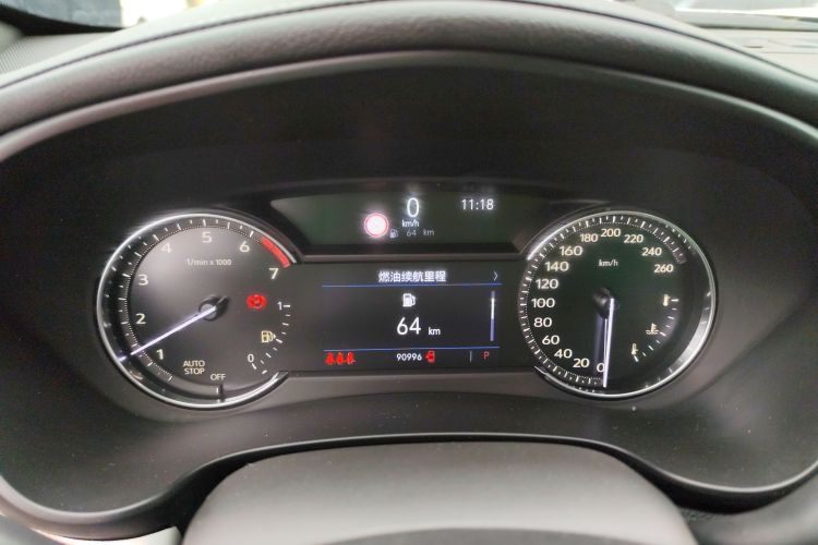 凯迪拉克XT4 2018款 28T 两驱领先型中控内饰14