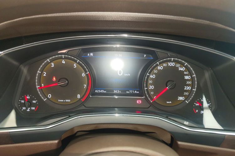 大众 辉昂 2021款 380TSI 尊贵版局部细节14