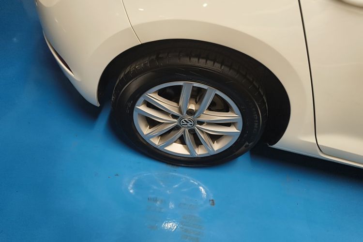 大众 高尔夫 2019款 1.6L 自动舒适型 国V车身外观6008