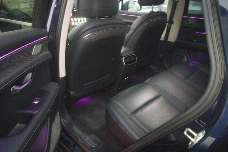 鸿蒙智行 问界M5 2022款 增程四驱性能版中控内饰21