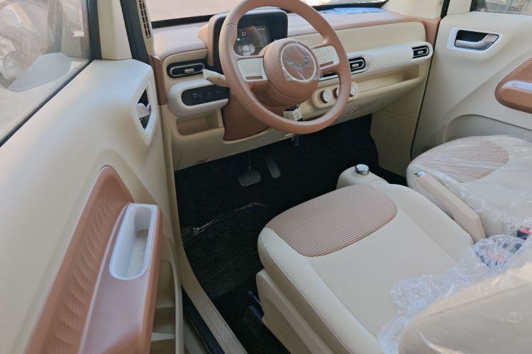 五菱汽车 宏光MINIEV 2024款 第三代 215km 青春版中控内饰20