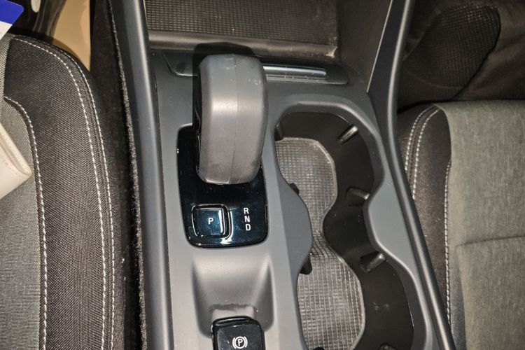 沃尔沃XC40 2023款 B3 智行时尚版局部细节18