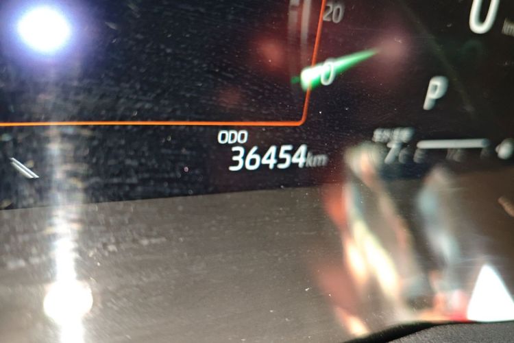 丰田 凯美瑞 2021款 2.5G 豪华版中控内饰15