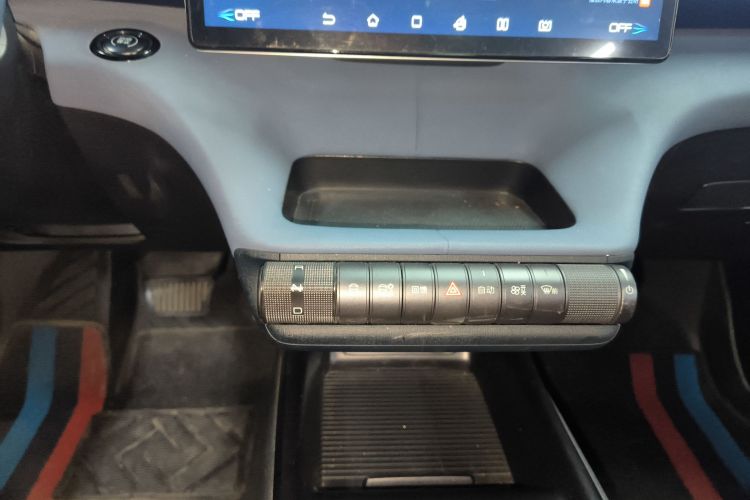 比亚迪 海豚 2021款 405km 时尚版中控内饰18