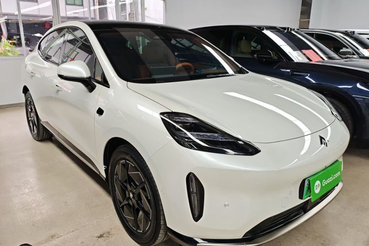 昊铂HT 2024款 670高阶智驾版车身外观3