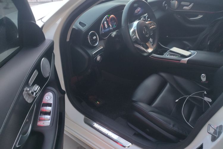 奔驰C级 2021款 C 260 L 运动星耀臻藏版中控内饰19