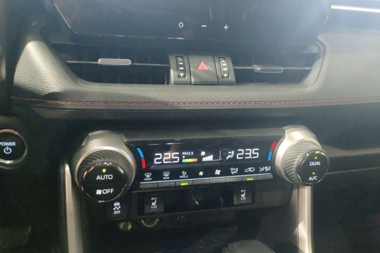 丰田 威兰达新能源 2023款 高性能版 2.5L 两驱劲擎版中控内饰16