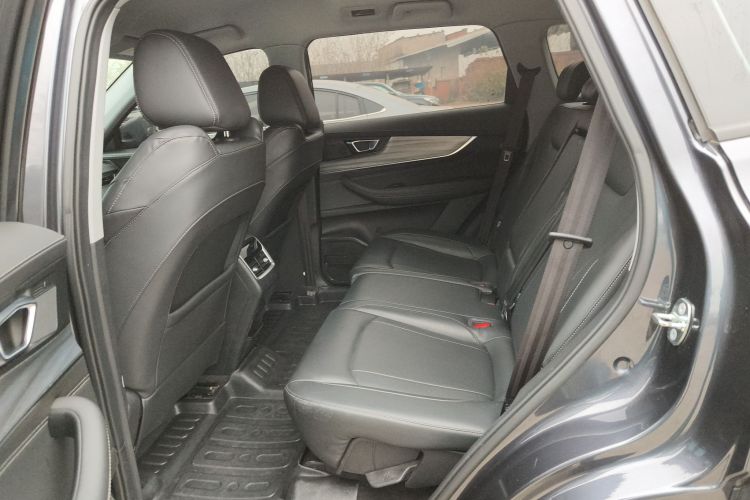 奇瑞 瑞虎8 PLUS鲲鹏e+ 2022款 PHEV 1.5T都市e+中控内饰21