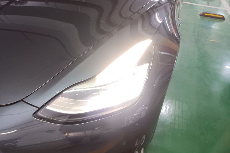 特斯拉 Model 3 2020款 改款 标准续航后驱升级版局部细节36