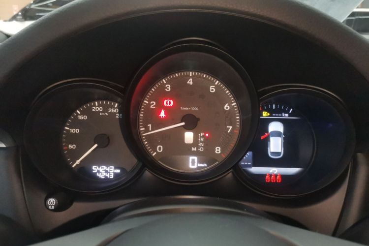 保时捷 2022款 Macan 2.0T中控内饰14