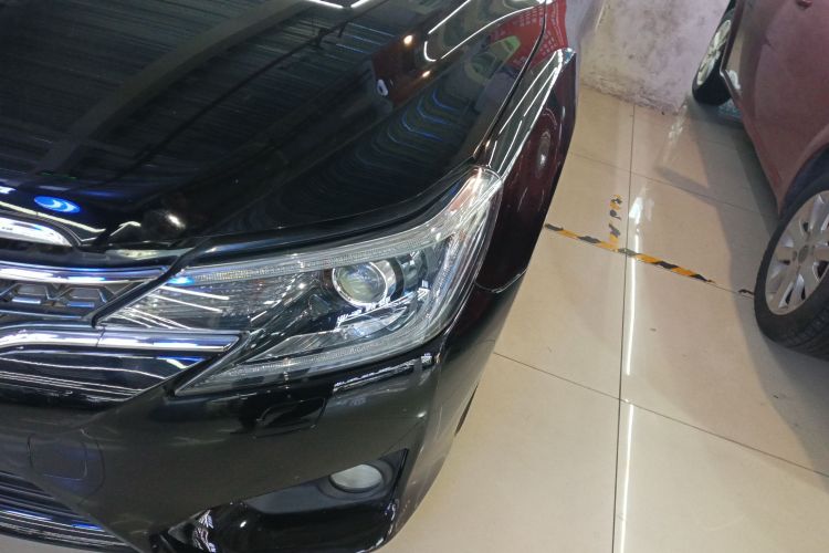 丰田 锐志 2013款 2.5V 菁锐版局部细节36