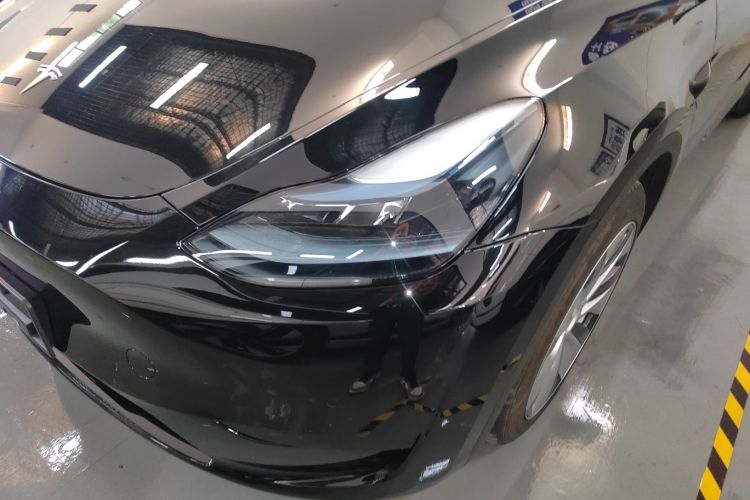 特斯拉 Model Y 2022款 后轮驱动版局部细节36