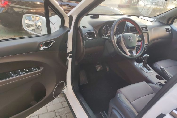 东风风行 景逸X3 2017款 1.6L CVT豪华型中控内饰7003