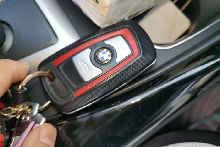 宝马1系(进口) 2018款 118i 运动设计套装中控内饰11