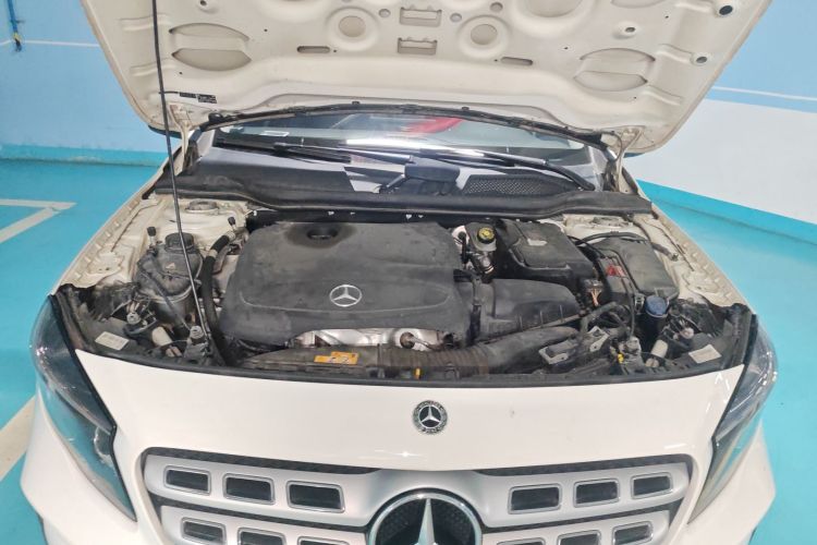 奔驰GLA 2018款 GLA 200 动感型局部细节24