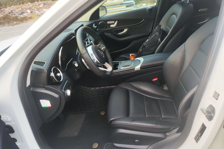 奔驰C级 2020款 改款 C 260 L 运动版中控内饰19