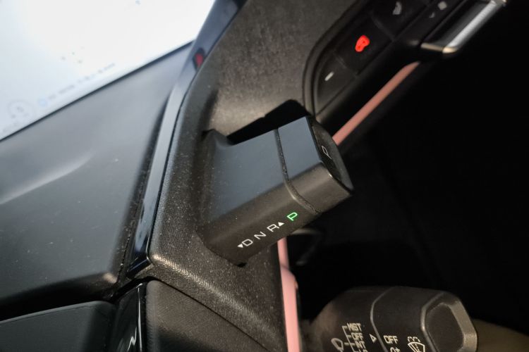 宝骏E300 2020款 Plus 星际智行版局部细节18