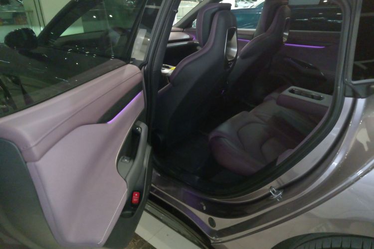 小米汽车 小米SU7 2024款 后驱超长续航高阶智驾Pro版中控内饰7004