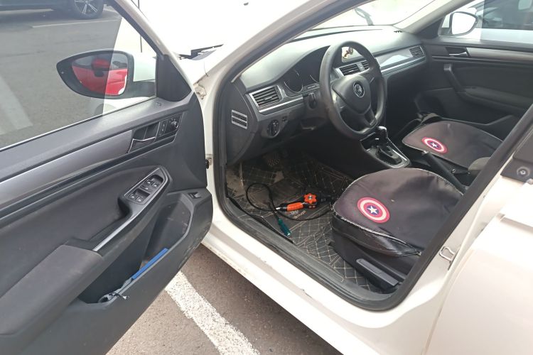 大众 宝来 2016款 1.6L 自动时尚型中控内饰7003