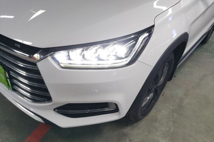 比亚迪 宋新能源 2019款 宋DM 1.5TID 智联锐动型局部细节36