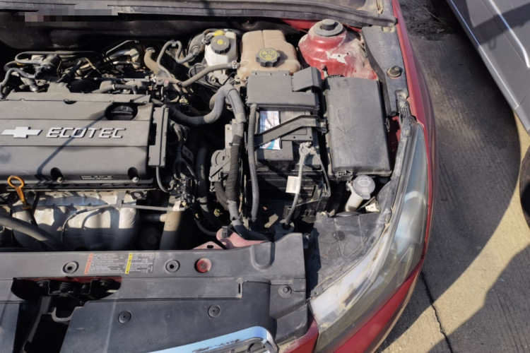 雪佛兰 科鲁兹 2013款 1.6L SL MT机舱底盘26