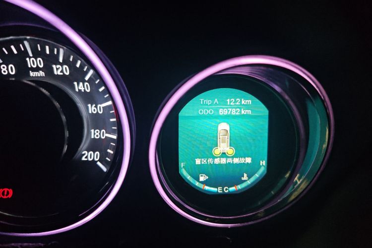 比速汽车 比速T5 2017款 1.5T 手动尊贵型中控内饰15