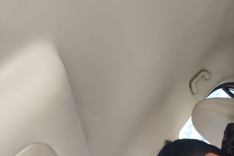 欧拉好猫 2023款 401km标准续航 豪华型 磷酸铁锂中控内饰22