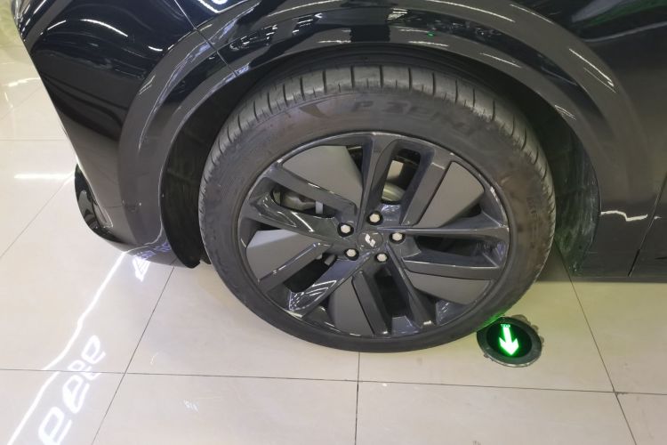 理想汽车 理想L6 2024款 Pro车身外观6007