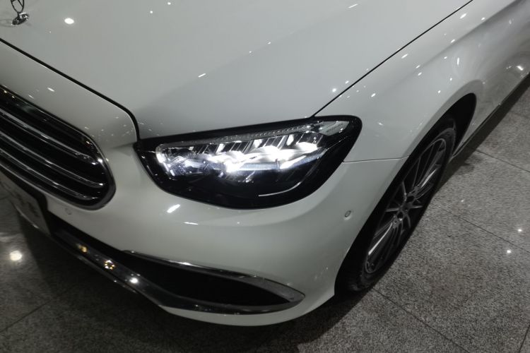 奔驰E级 2023款 E 260 L局部细节36