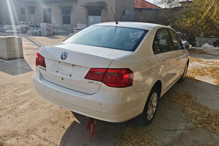 大众 捷达 2015款 质惠版 1.4L 手动舒适型车身外观7