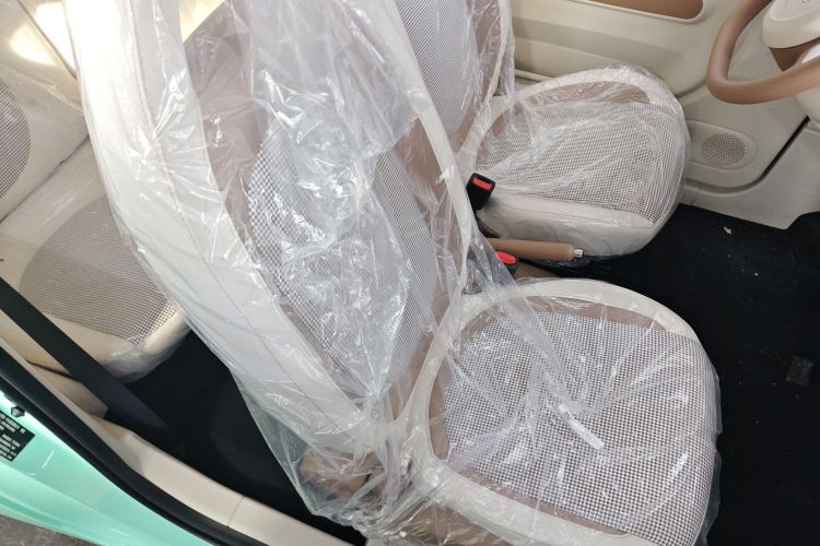 奔腾小马 2026款 222km 炫彩马局部细节41