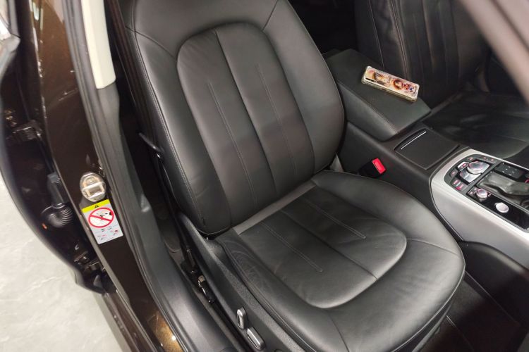 奥迪A6(进口) 2017款 Avant 35 TFSI 时尚型局部细节41