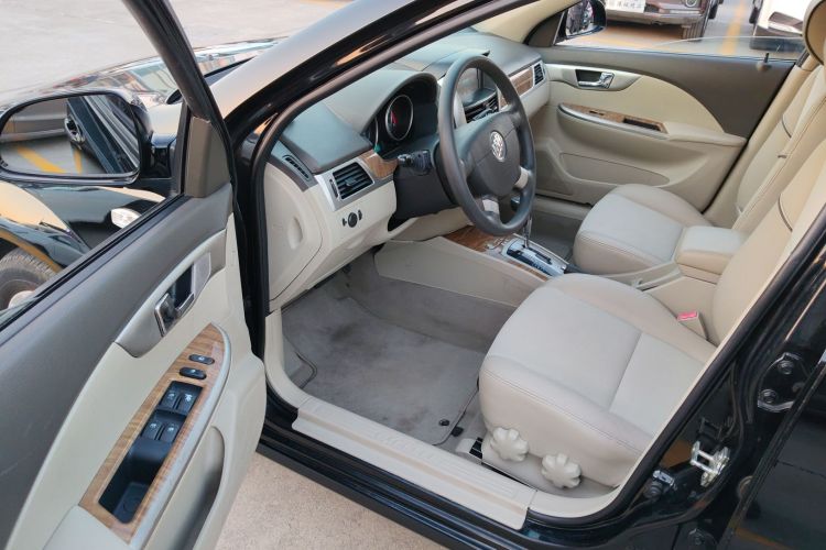 别克 凯越 2015款 1.5L 自动经典型中控内饰20