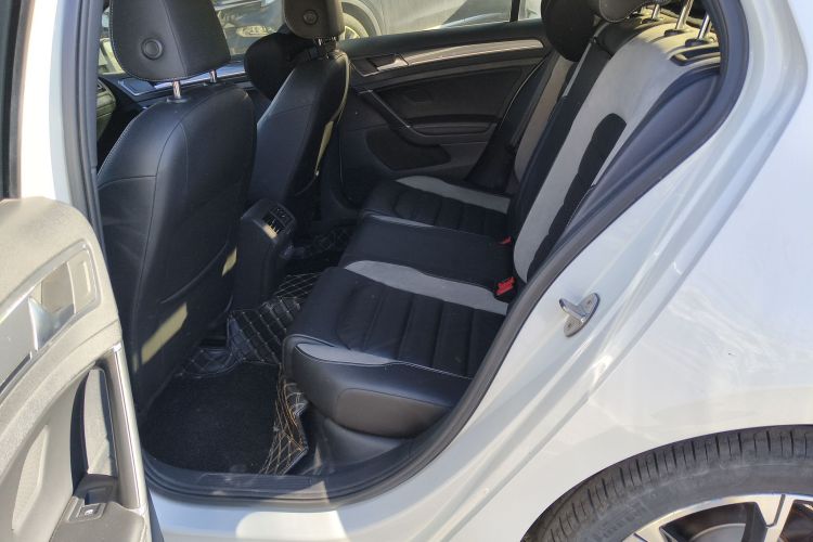 大众 高尔夫 2019款 280TSI DSG R-Line型 国VI中控内饰21