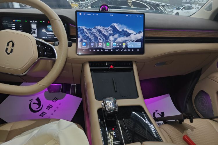 鸿蒙智行 问界M7 2024款 1.5T 智驾四驱Ultra版 5座中控内饰16